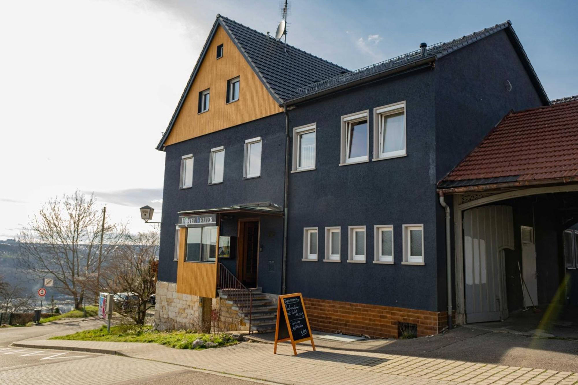 Hotel-Restaurant Kelter Esslingen am Neckar Exterior photo